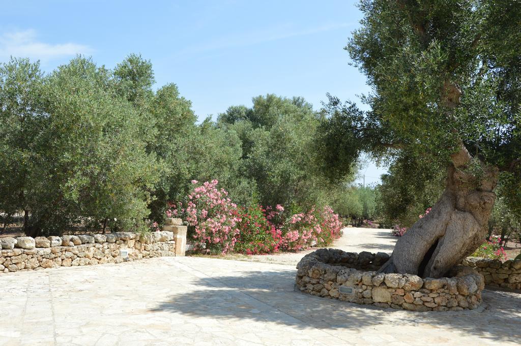 Agriturismo Masseria San Leonardo Savelletri Екстер'єр фото